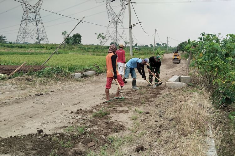 Jalan Rusak dan Irigasi Tak Lancar Hambat Pertanian Warga di Gresik, Kini Diperbaiki