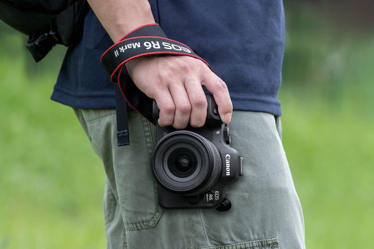 PT Datascrip selaku distributor tunggal produk Canon memperkenalkan kamera mirrorless terbaru, yakni Canon EOS R6 Mark II RF, Kamis (15/12/2022)