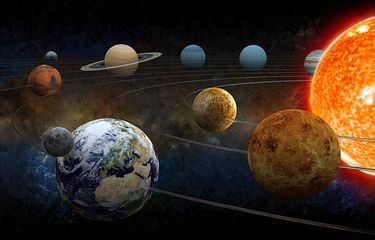 Ilustrasi planet berevolusi mengelilingi Matahari di Tata Surya.