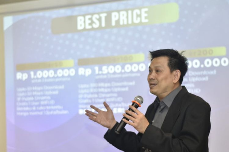 Direktur Operasional HTSnet Harijanto Pribadi saat memberikan penjelasan tentang Turbo Fiber di acara Press Conference Peluncuran Turbo Fiber #AntiLemot pada Rabu ( 20/3/2019) di Menara Rajawali, Kuningan Jakarta, Selatan.
