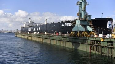 Pertamina Buka Suara soal Kru Asing dalam Kapalnya yang Tertahan di Teluk Persia