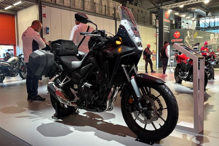 Honda NX500 Meluncur di GIIAS 2026, Apa Keunggulannya?