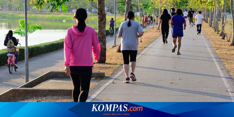 Webinar Unesa: Olahraga, Ujung Tombak Revolusi Mental