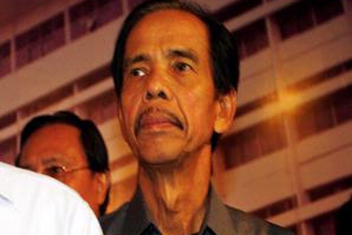 Anggota Satgas Pemberantasan Mafia Hukum, Darmono. DHONI SETIAWAN/KOMPAS.com