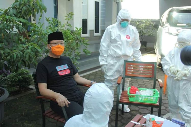 Gubernur Bengkulu Rohidin Mersyah saat menjalani Rapid Test