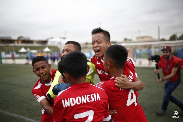 Tim Indonesia saat beraksi di Danone Nations Cup 2019.