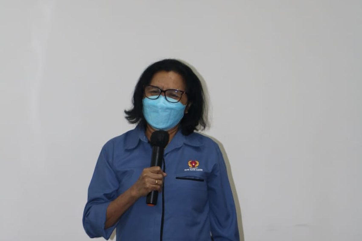 Almarhumah Maria Karanggora, Ketua KONI Kota Kediri, Jawa Timur 