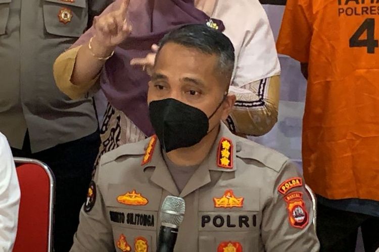 Kabid Humas Polda Banten Kombes Pol Shinto Silitonga menegaskan, penanganan kasus yang menjerat artis Nikita Mirzani akan dilakukan secara profesional dan proporsional.