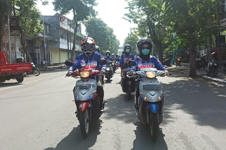 Yamaha touring desa ke desa di Tulungagung, Jawa Timur untuk memperkenalkan produk baru. 