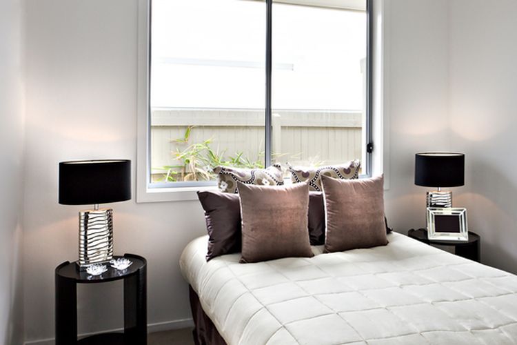 Ilustrasi jendela kamar tidur