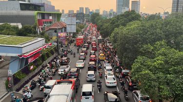 Kendaraan Pribadi dan Truk Sumbang Polusi Terbesar di Indonesia