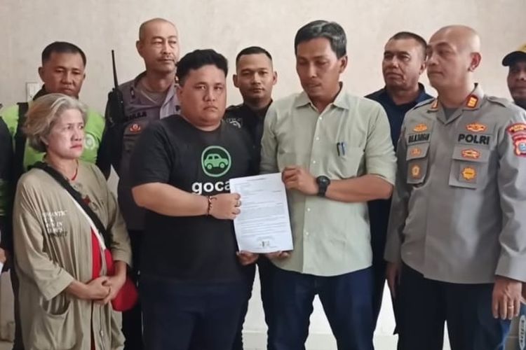 Viral Dosen di Medan Diduga Aniaya Driver Ojol yang Diserempet, Polisi Turun Tangan