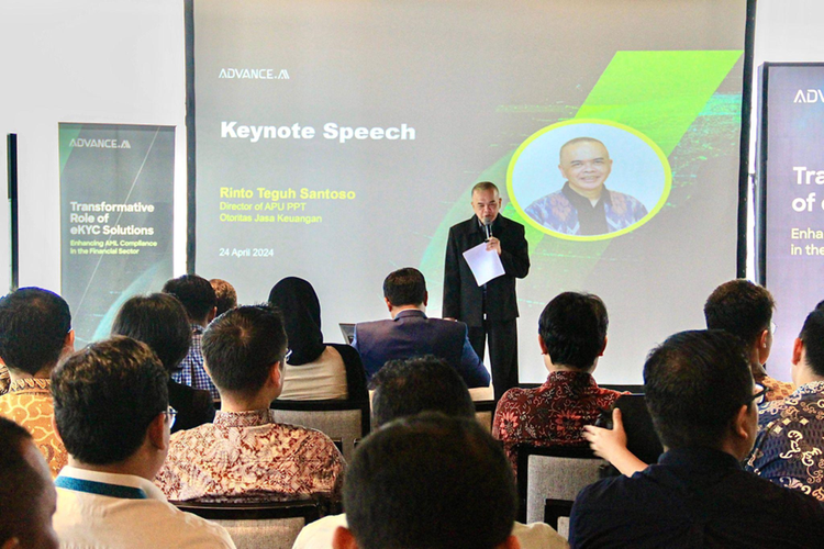 Director of APU PPT Otoritas Jasa Keuangan Rinto Teguh Santoso
