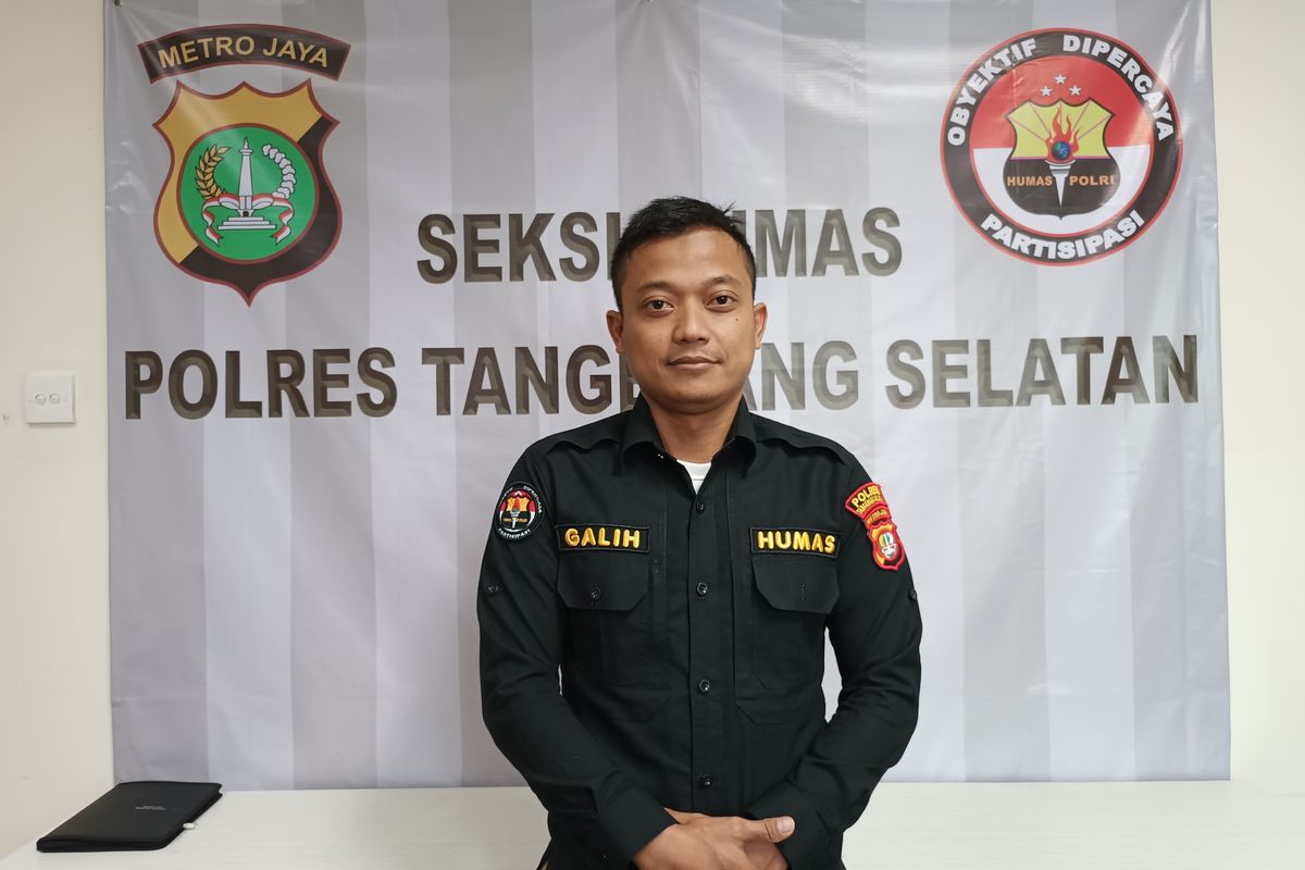 Polisi memastikan bahwa perayaan Natal di Tangsel pada Minggu (25/12/2022) berlangsung aman. Hal itu disampaikan Kasi Humas Polres Tangsel Ipda Galih di Polres Tangsel, Senin (26/12/2022). 