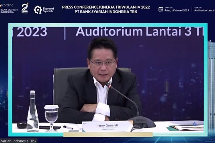 Direktur Utama PT Bank Syariah Indonesia Tbk atau BSI Hery Gunardi saat paparan kinerja BSI 2022, Rabu (1/2/2023).
