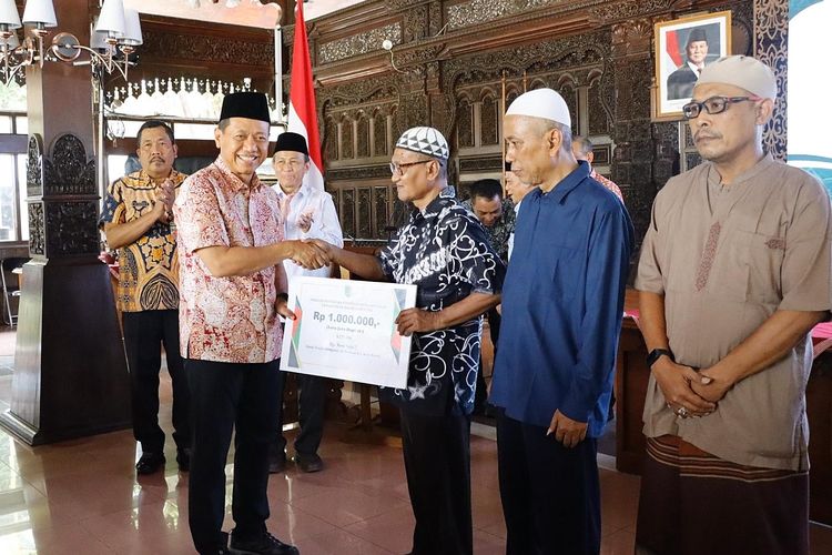 Kudus Alokasikan Rp 5,38 Miliar untuk Marbot, Imam, Khatib, dan Biaya Listrik Rumah Ibadah