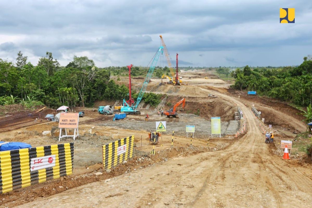 Pekerjaan di Tol Banda Aceh-Sigli