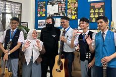 Terkesan dengan Siswa dan Guru yang Bermusik, Alan Walker Datangi SMA di Medan