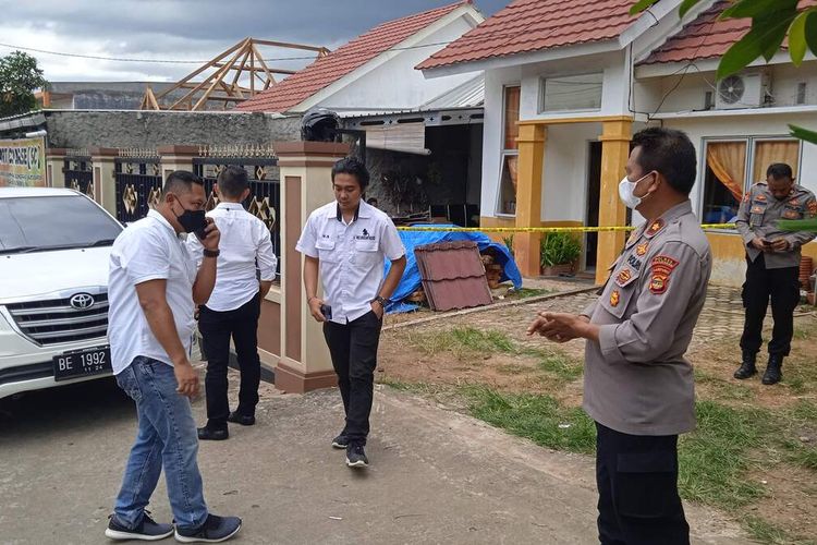 Rumah pribadi seorang anggota kepolisian di Bukit Kemiling Permai (BKP) Bandar Lampung dibobol maling, Rabu (19/10/2022).