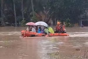 Banjir dan Longsor Sumbar, Gubernur Mahyeldi Pastikan 13 Daerah Darurat Bencana