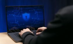 Laporan Keamanan Siber 2025: Hacktivist Berevolusi, Serangan Disponsori Negara Meningkat