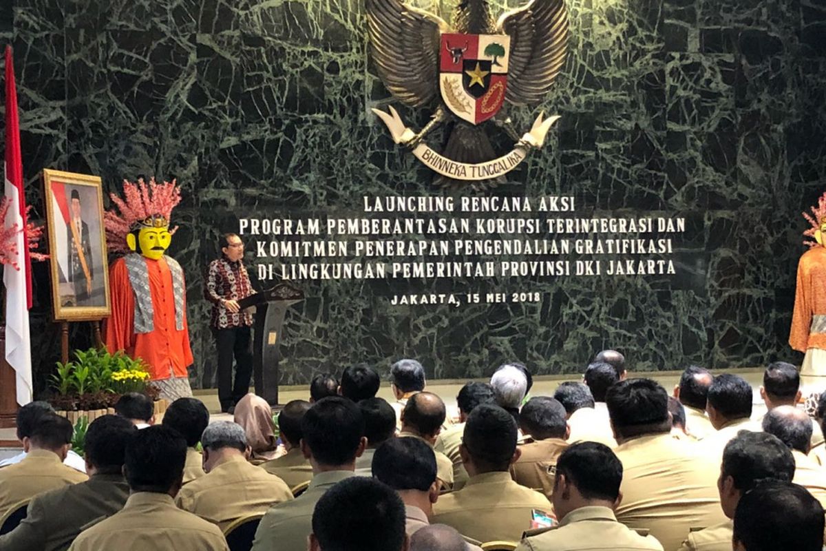 Wakil Ketua Komisi Pemberantasan Korupsi Saut Situmorang di Balai Kota DKI Jakarta, Selasa (15/5/2018). 