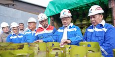 Zulhas Pastikan Kemendag dan Pertamina Patra Niaga Berkomitmen Awasi Pengisian LPG di SPBE