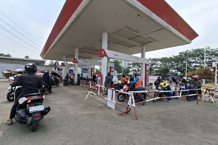 Purbaya soal Kuota Pertalite Usai Harga Pertamax Naik: Nanya ke Pak Bahlil