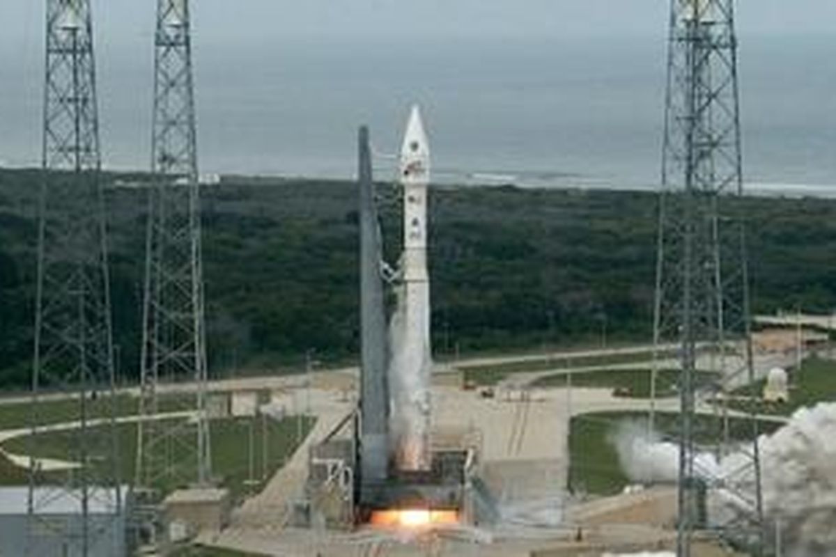 Peluncuran Maven, misi NASA untuk menyelidiki atmosfer Mars, Senin (18/11/2013).