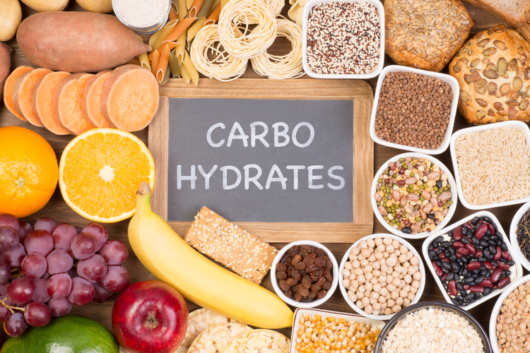 Ilustrasi makanan sumber karbohidrat kompleks. Karbohidrat kompleks lebih sehat daripada karbohidrat sederhana, seperti untuk mengontrol gula darah. 