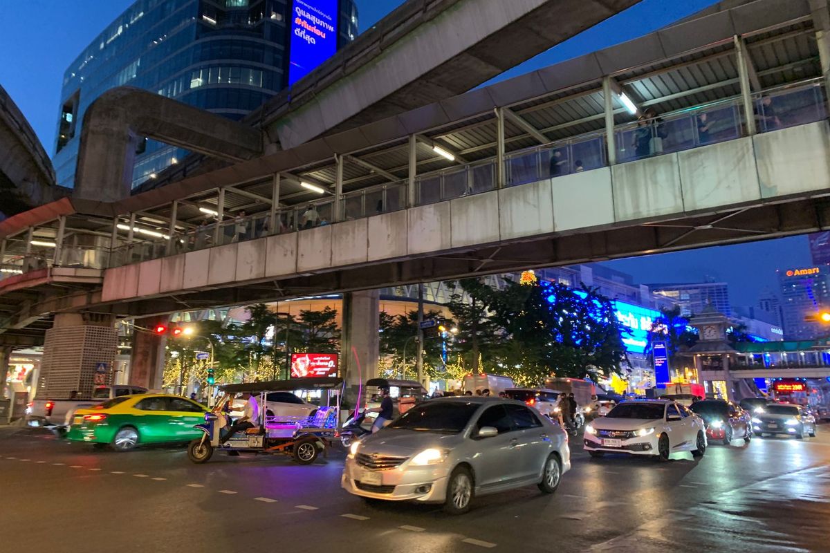 Ilustrasi lalu lintas kota Bangkok, Thailand