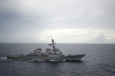Kapal Perusak AS Berlayar ke Wilayah Sengketa Laut China Selatan