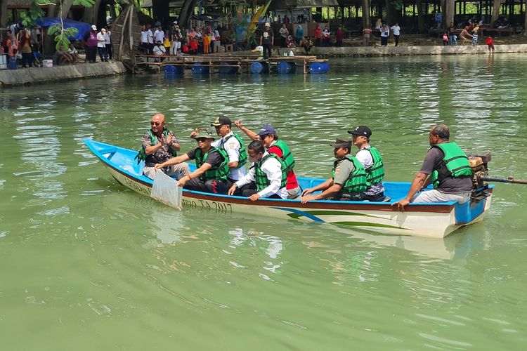 Telaga Jonge, Semanu, Gunungkidul.