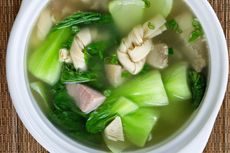 Resep Sup Pakcoy, Sayur Bening Praktis dengan 2 Langkah Masak