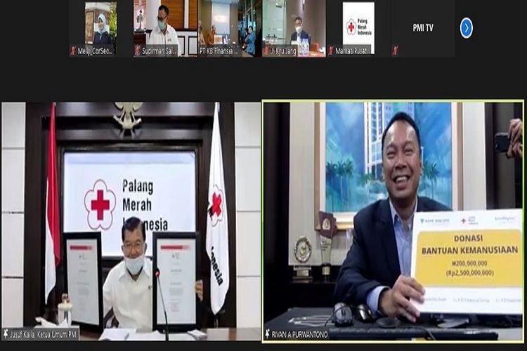  President Director Bank Bukopin Rivan A Purwanto memberikan bantuan donasi sebesar Rp 2,5 miliar melalui Palang Merah Indonesia (PMI) untuk masyarakat yang terdampak gempa bumi di Sulawesi Barat.