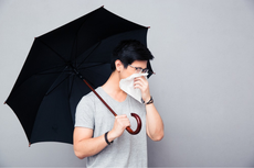 Siap Siaga di Musim Hujan, Ini 5 Tips Menjaga Kesehatan Tubuh