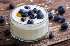 8 Manfaat Konsumsi Yogurt bagi Kesehatan, Termasuk Turunkan Kolesterol