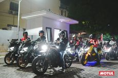 Cara Komunitas Motor Rayakan HUT RI