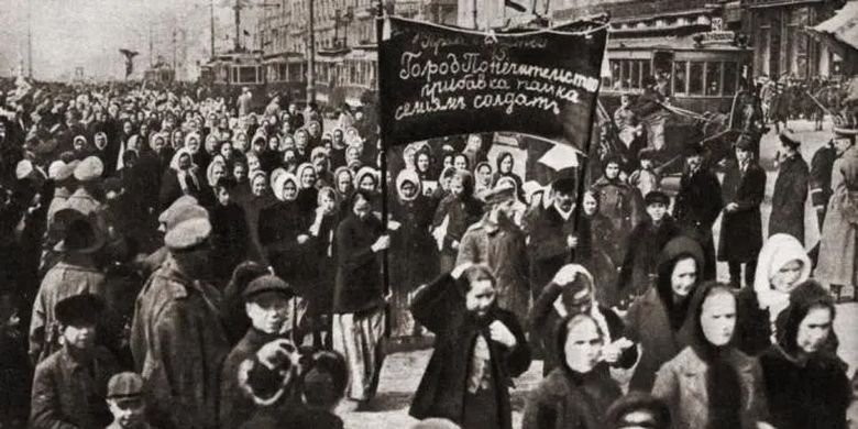 Sejarah Hari Perempuan Internasional: Demonstrasi di Rusia tahun 1917.