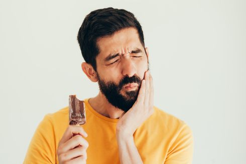 6 Cara Meringankan Sakit Gigi Berlubang Nyut-nyutan di Rumah