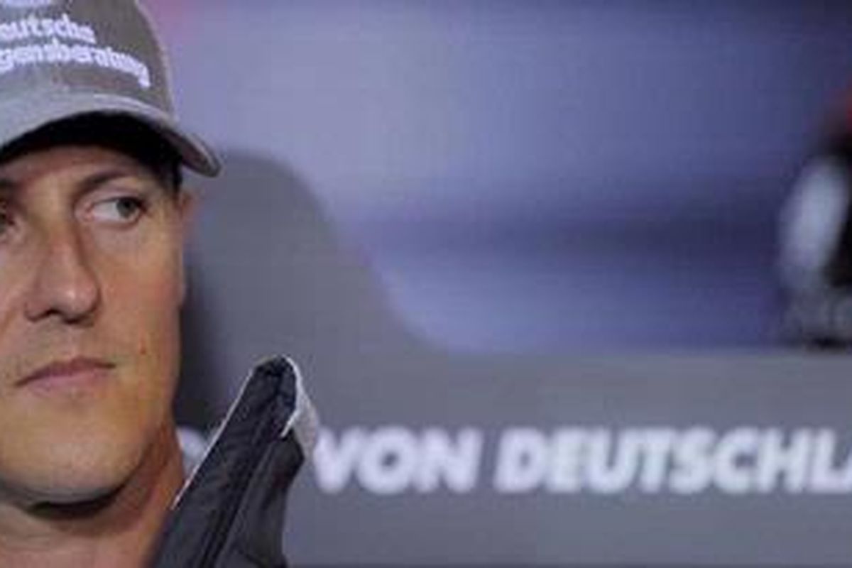 Pebalap Mercedes GP, Michael Schumacher.