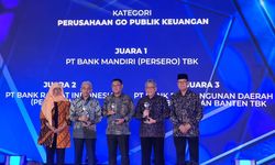 Konsisten Jaga Transparansi, Bank Mandiri Raih Juara 1 Perusahaan Go Public Keuangan ARA 2022
