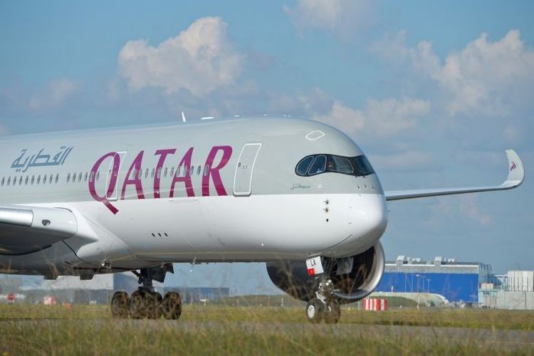 Pesawat Qatar Airways.