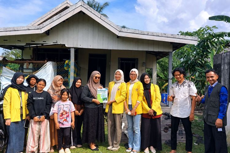 Tenun Manurung Berinovasi, Kelompok Tenun Mandiri kembangkan Produksi Ramah Lingkungan