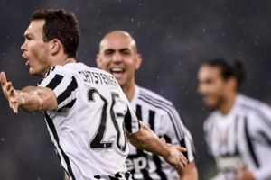 Allegri Disorot, Mantan Bek Juventus Ini Ngaku Sakit Hati Sejak 2017