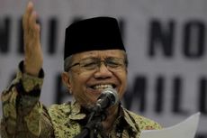 Taufiq Ismail: Kretek Warisan Budaya Itu Akal-akalan Korporasi Rokok