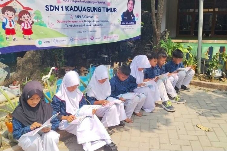 Perpustakaan Rusak Bertahun-tahun, SD di Lebak Sulap Lorong dan Taman Jadi Ruang Membaca
