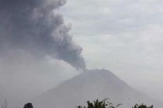 Gunung Sinabung Siaga, Warga 4 Desa Diungsikan