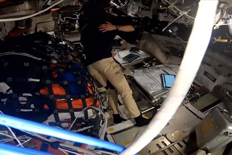 Kapsul Orion Mendarat Mulus di Samudra Pasifik, Seluruh Astronot Misi Artemis II Kembali dengan Selamat