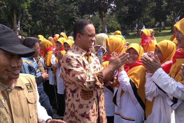 Anies Baswedan hadiri acara Latansa PKS di Cibubur, Minggu (8/4/2018)